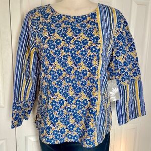 NWT floral Habitat tunic cotton top size medium.